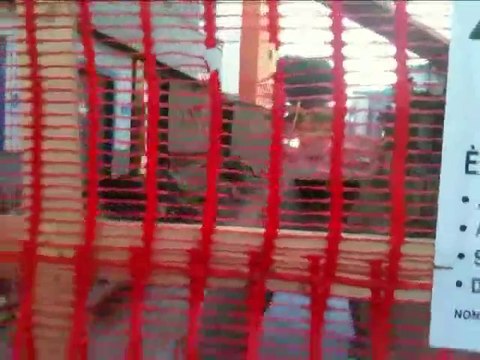 Aversa - Commercianti e residenti in rivolta per la puzza