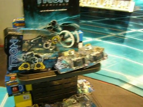 Tron Legacy @ Fnac Champs Elysees