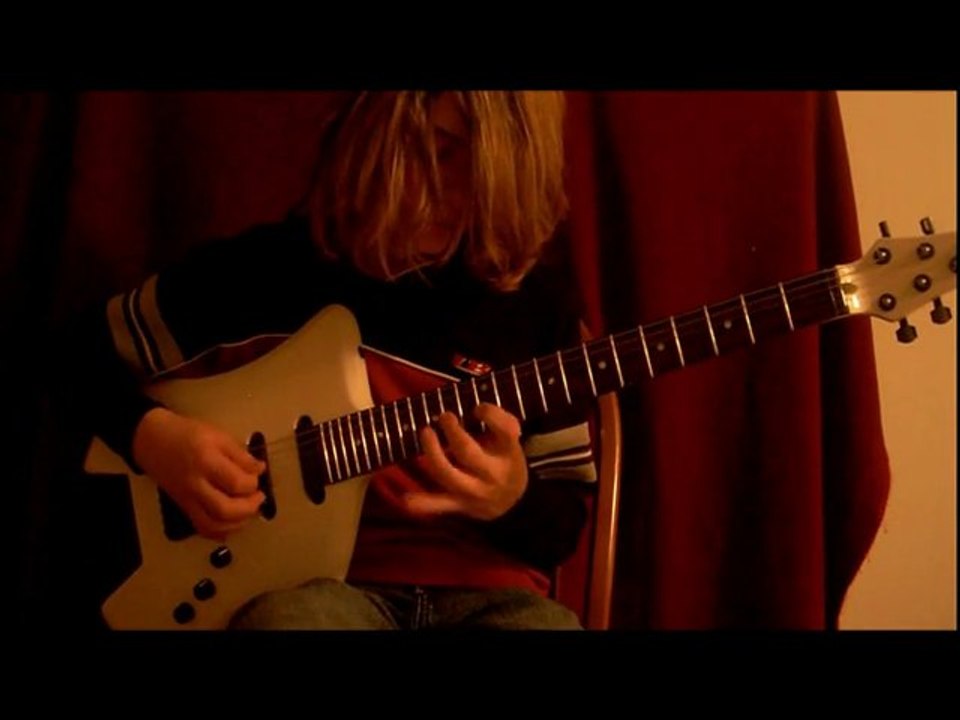 13 yr old plays Bach on Electric Guitar