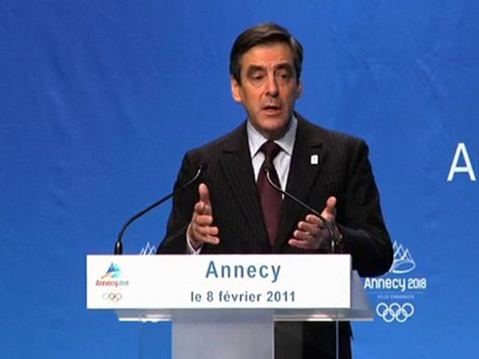 Fillon soutient Annecy 2018