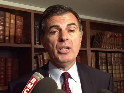 Les jumelles suisses reconnues sur un bateau