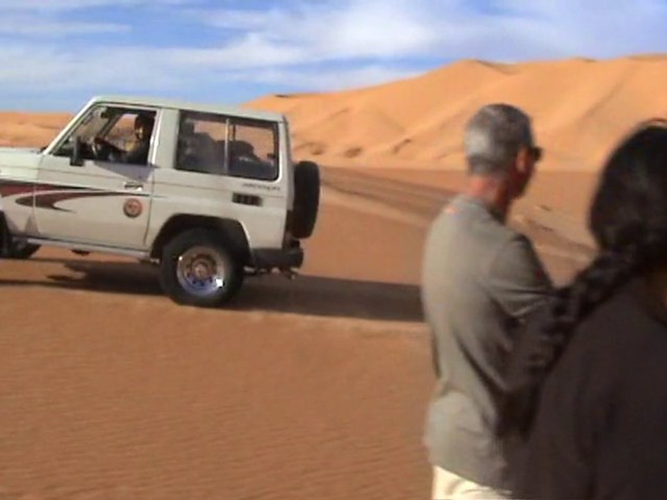 abdul et ousama  au raid zou events libye font le spectacle