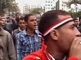 Egypte : les manifestants maintiennent la pression