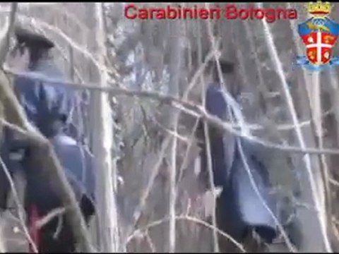 Bologna- Cadavere carbonizzato trovato in auto bruciata