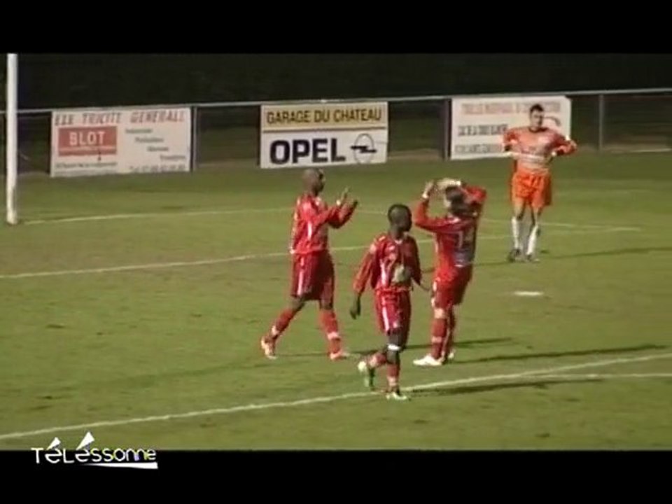 Ste-Geneviève-des-Bois bat A.S P. Les Mézières (Foot CFA2)