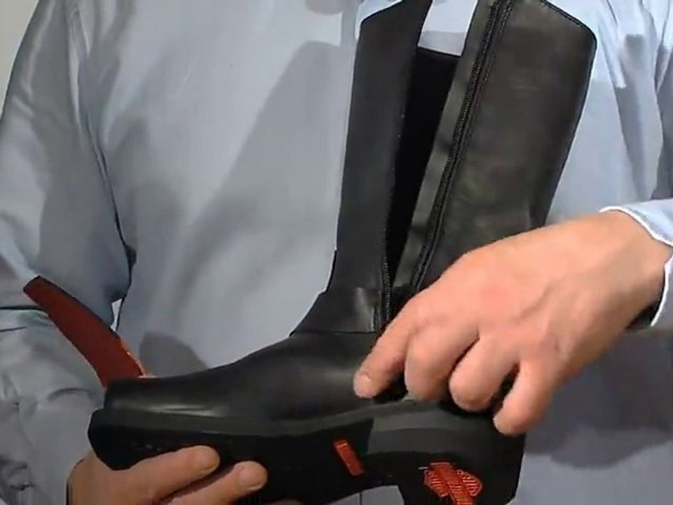 Modisch stilvoll - Harley Davidson Iroquois Skull