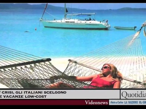 E' crisi, gli italiani scelgono le vacanze low-cost