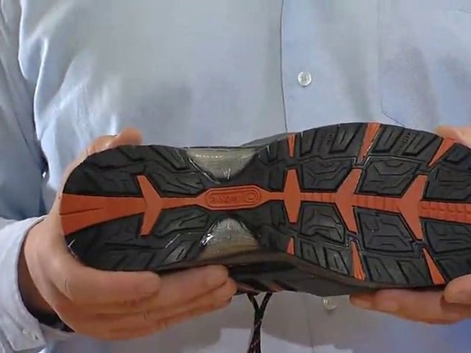 Sportlich und Sicher - Panoply XR300 S1P gr./ora.