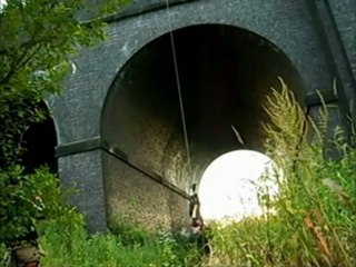 Milk tray can ki$$ my ar$e