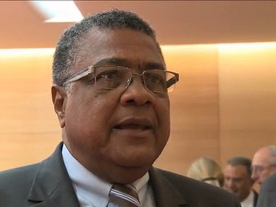 Colloque :  "Les collectivités françaises situées Outre-mer"