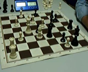 ECHECS : JULIEN 0 VS 1 BEN (LIGUE 2010)