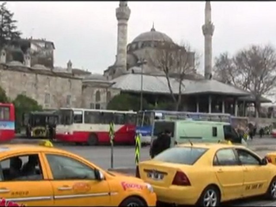 Candan Erçetin & Ceza ''Bu Şehir''