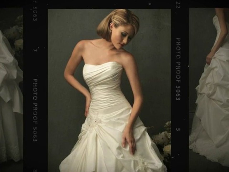 Allure Bridals 8711 Wedding Dress