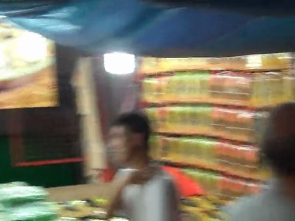 Lunar New Year's Eve in Singapore's Chinatown