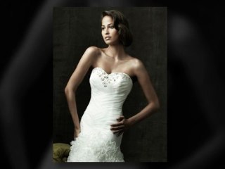 Allure Bridals 8819 Wedding Dress & Bridal Gown