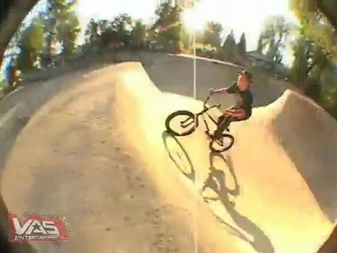 Range of Motion - OFFICIAL BMX Trailer - Transworld