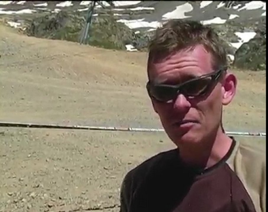 The Uprising - Downhill Snowbiking