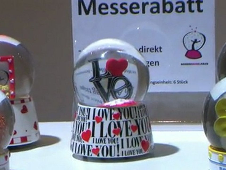 Schneekugelaus auf der christmasworld