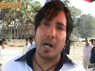 Kangana Ranaut refuses KISS with Mika