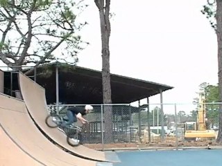 Dan Foley - BMX Tricks