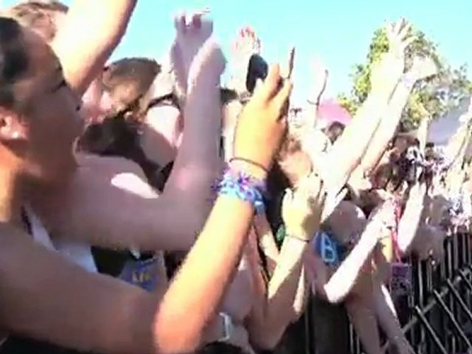 Zumiez Couch Tour - St. Paul