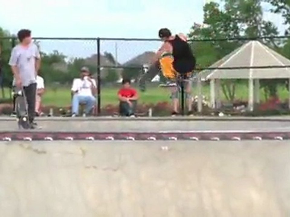 Tulsa Zumiez Best Foot Forward 2010 pres by BONES WHEELS