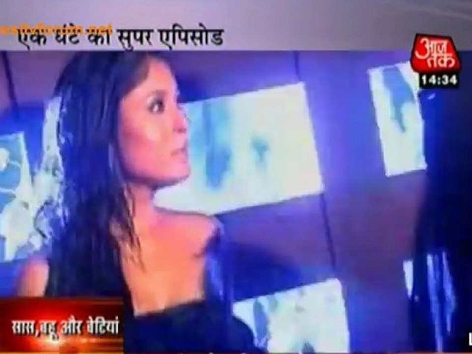 Karan & Aarohi Ka Hot Look