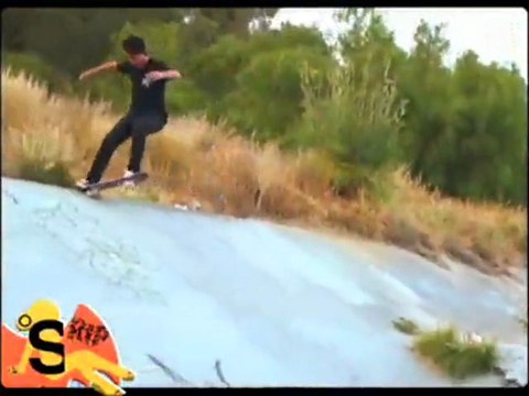 Chris LaRue Rip Clipping the Gnar