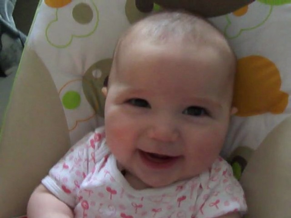 Elsa rigole encore avec maman