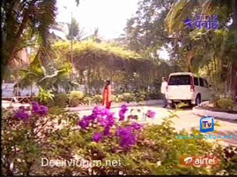 Tujha Vin Sakhya Re - 12th February 2011 Pt-01
