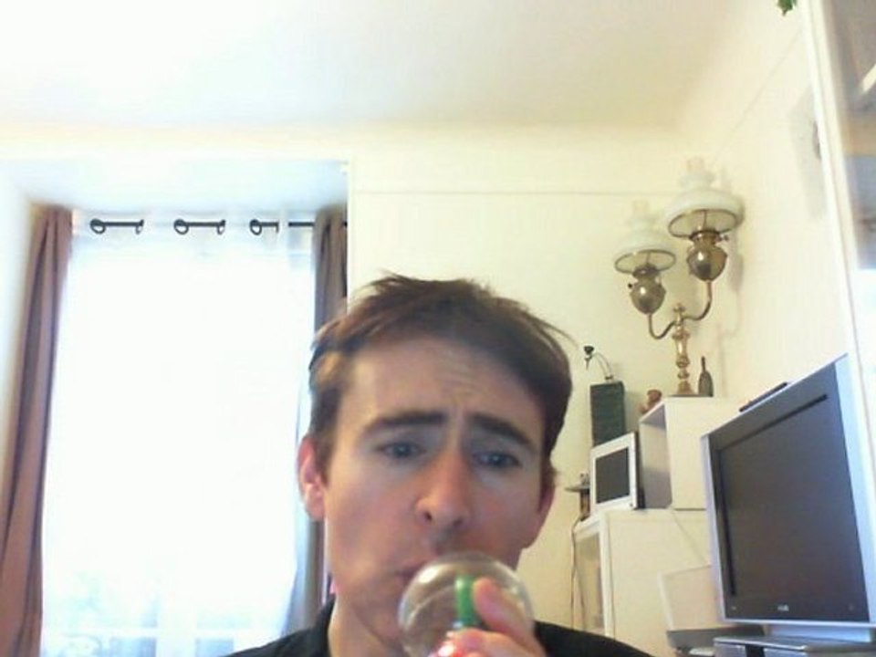 Wiwi égratigne "lilac wine"