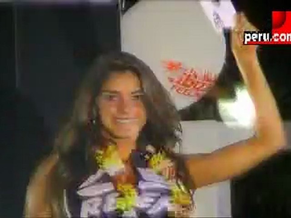 Korina Rivadeneyra deleitó en Miss Reef Internacional