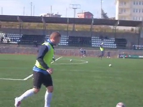 ARMUTLU BELEDİYE SPOR antreman goruntuleri