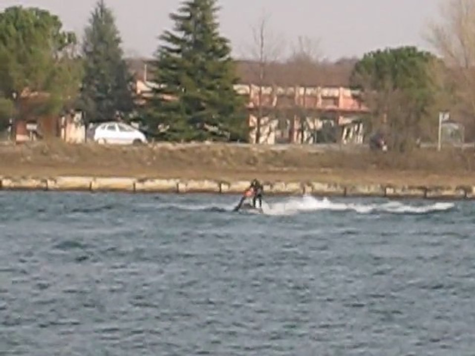 jet ski a bras