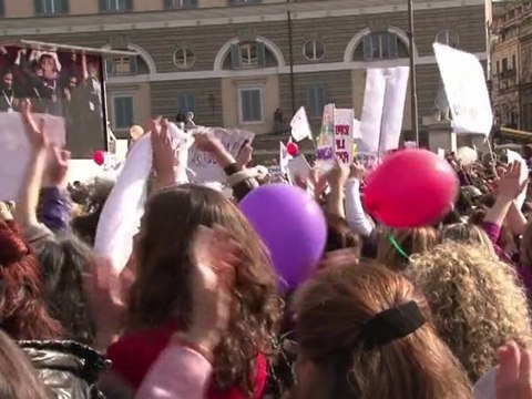 Des dizaines de milliers d'Italiennes disent basta