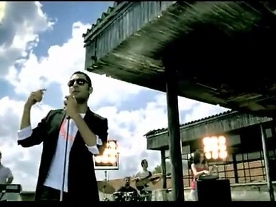 Yaşar Ipek - Eyvah Eyvah (2010) by Aluxton