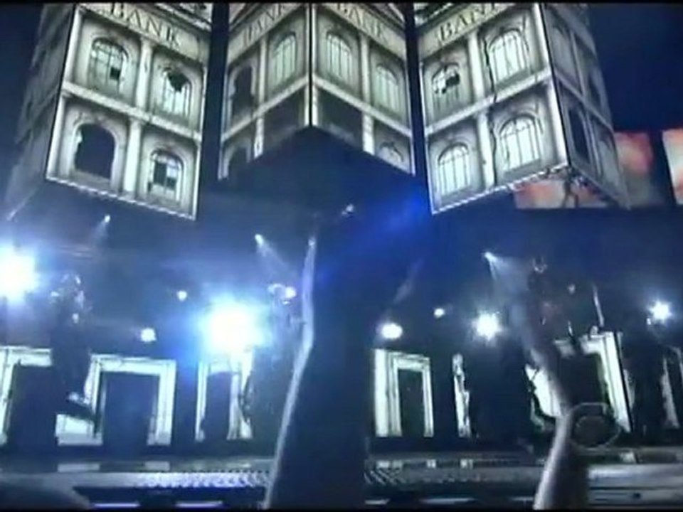 Muse - Uprising: 2011 Grammy's
