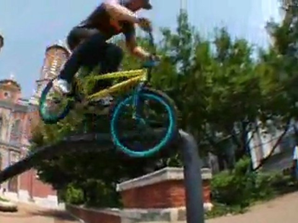 Levi.com/BMX 2008 Clip of the Week 34 "Zack Warden Leftover Clips"