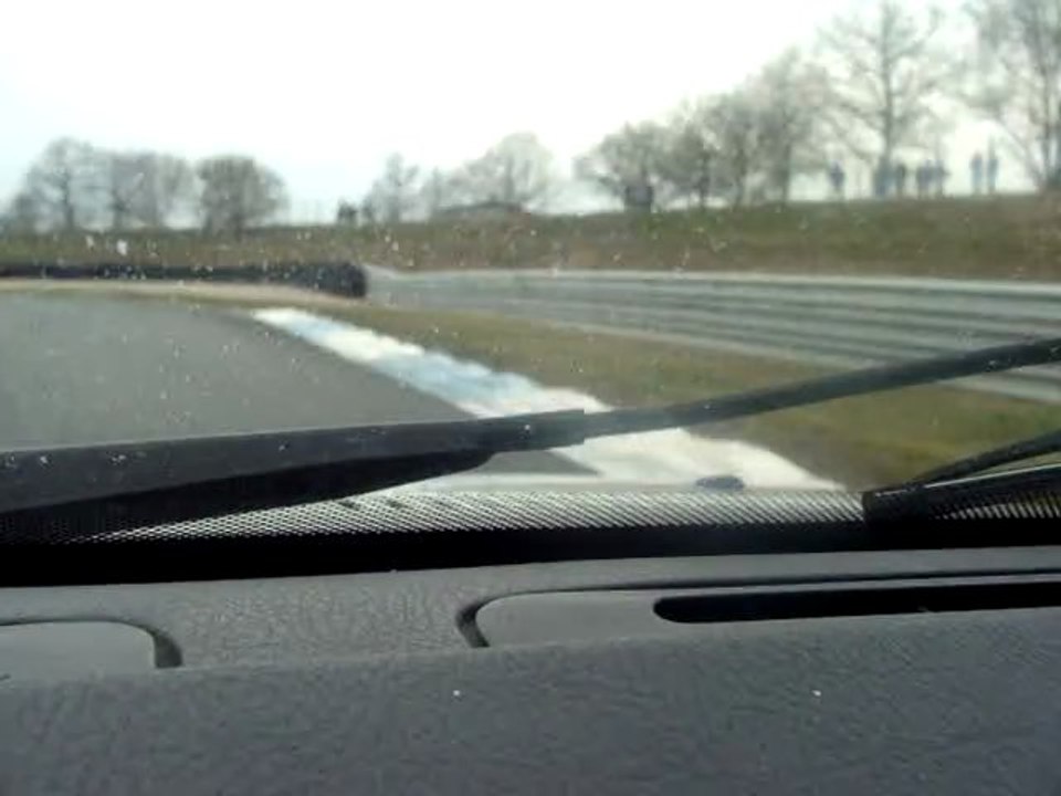 Circuit Val De Vienne 13 février 2011 - S4 - BMW WARSTEINER