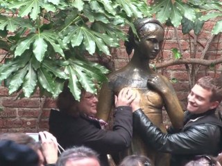 Tausende sind "Romeo und Julia" in Verona auf der Spur