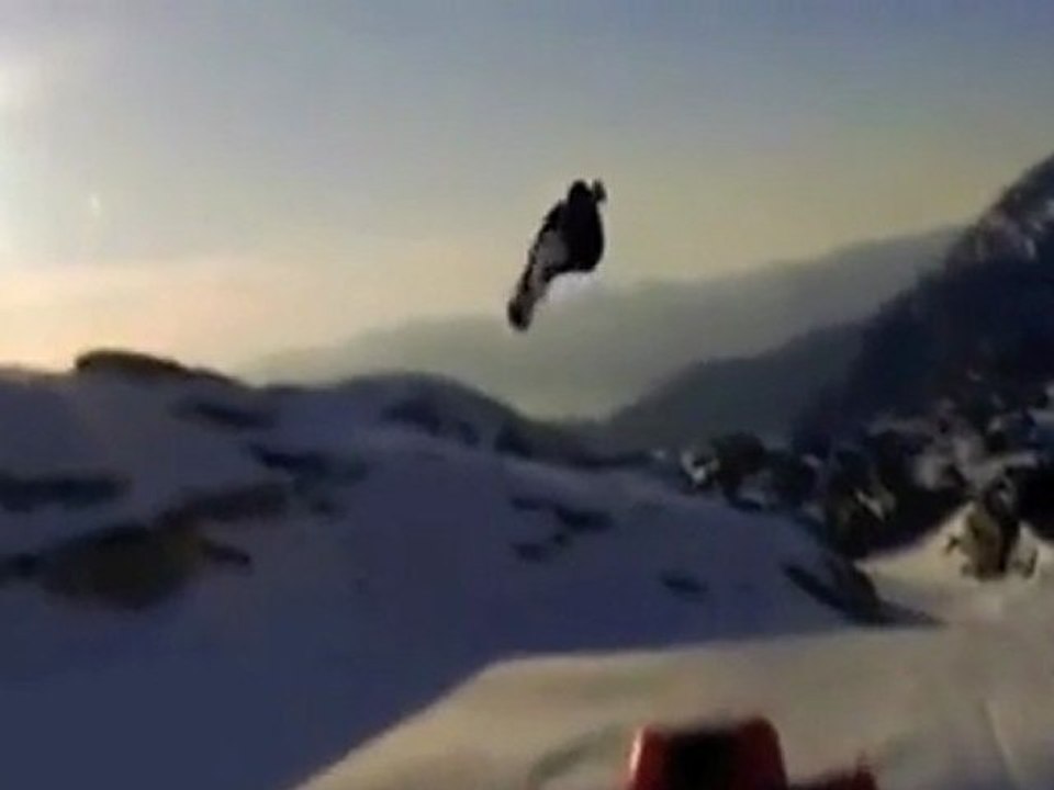 Le best of des vidéos de Snowboard 2011 - Welovebuzz.com