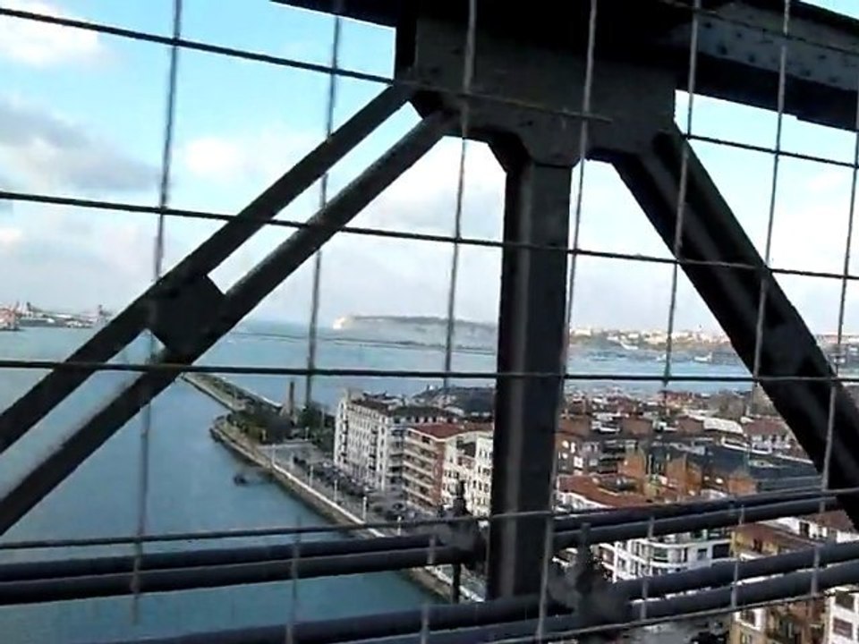 El Puente Colgante de Vizcaya, por arriba