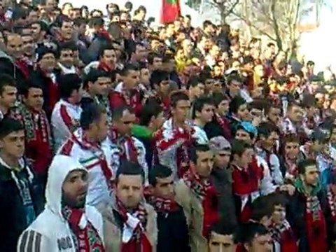 Şampiyon Olacağız - bayrampasalilar.com