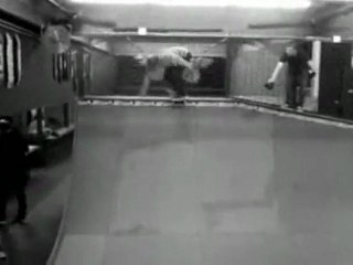 CHRISTIAN HOSOI- Hosoi Skates Warm-Ups #2