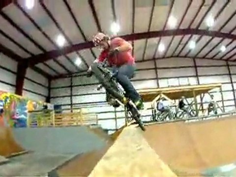 Levi.com/BMX 2008 Clip of the Week 10 Morgan Wade Greenville, NC Session