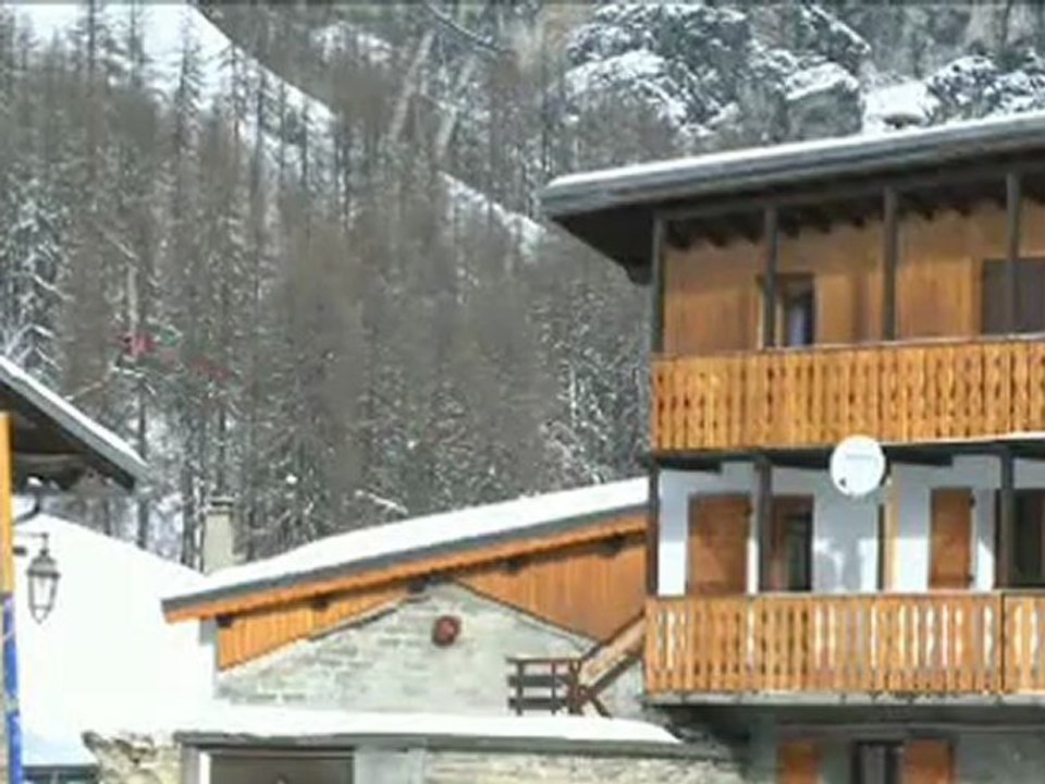 A closer look at Ski & Snowboard resort Tignes, France