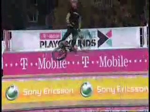 BMX Finale T-Mobile Extreme Playgrounds 2008