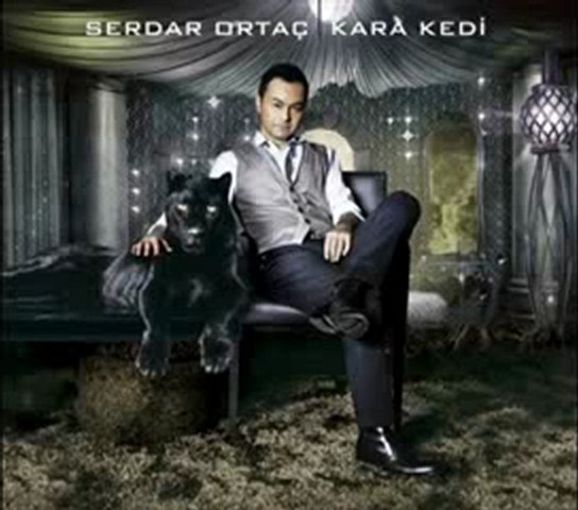 Serdar Ortaç  Kara Kedi