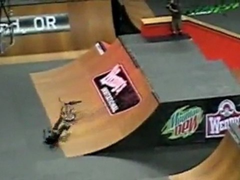Brandon Dosch, Big Fall at Dew Tour Portland