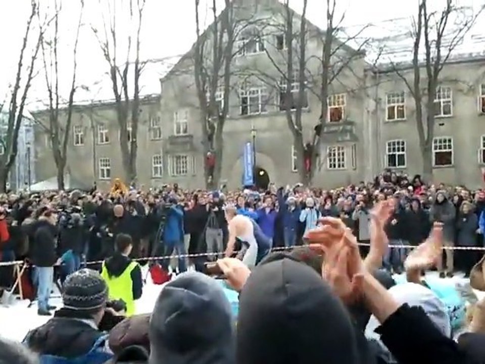 Le record du plus haut saut dans une piscine
